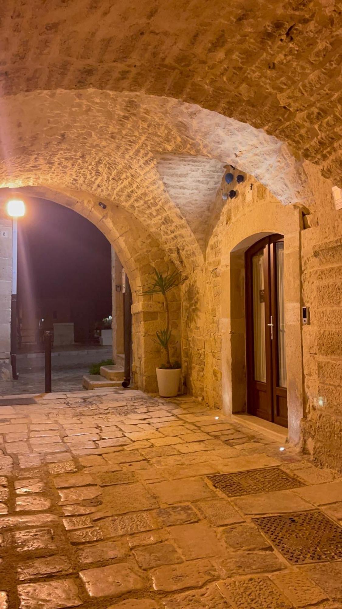 ג'ובינאצו Arcomare Suite מראה חיצוני תמונה